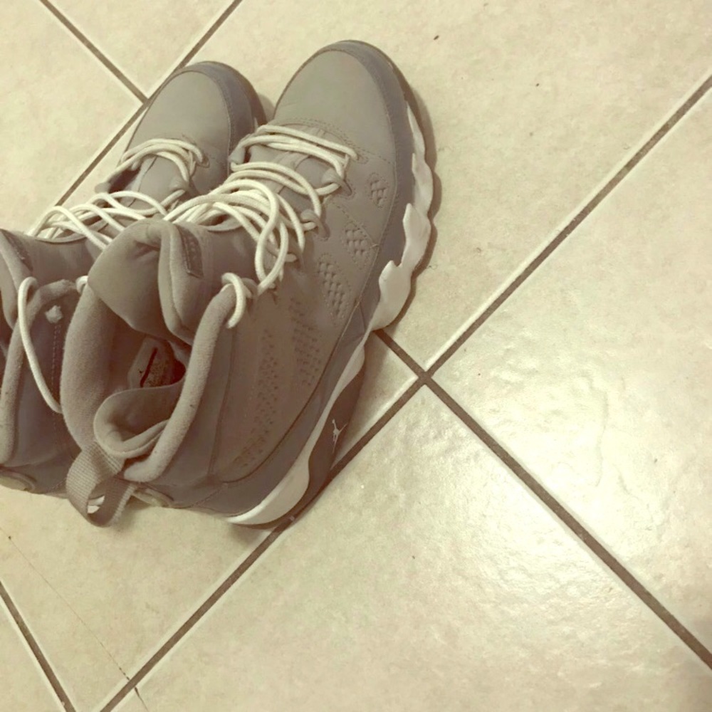 Cool grey 9s